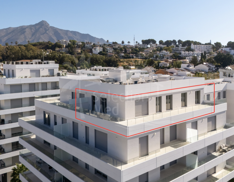 Brand-new penthouse, built in 2026 and sold unfurnished in the heart of La Campana