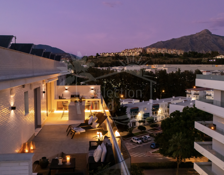 Luxury Penthouse in La Campana, Nueva Andalucía