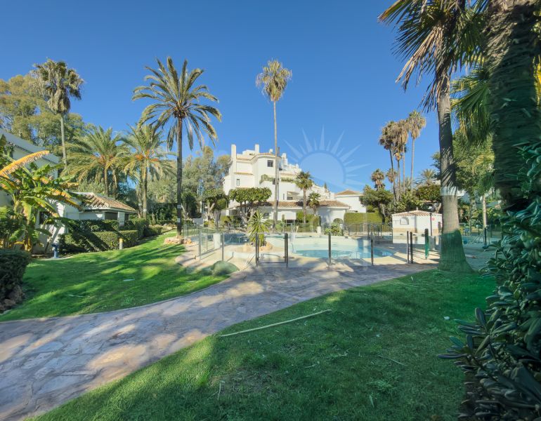 Appartement en front de mer à vendre à Golden Beach Marbella