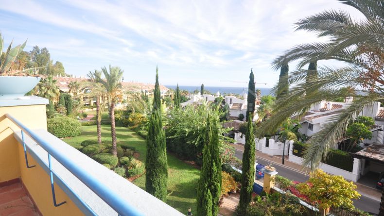 Photo gallery - Duplex penthouse with sea views in Atrium Bahía de Marbella