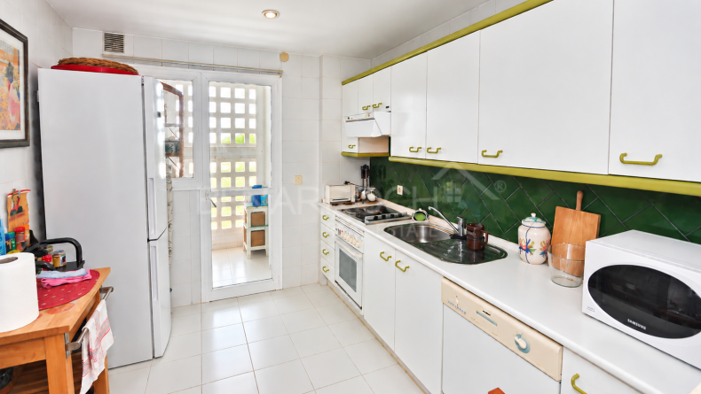 Galería de fotos - Apartamento en planta media en Bel Air Park, Estepona