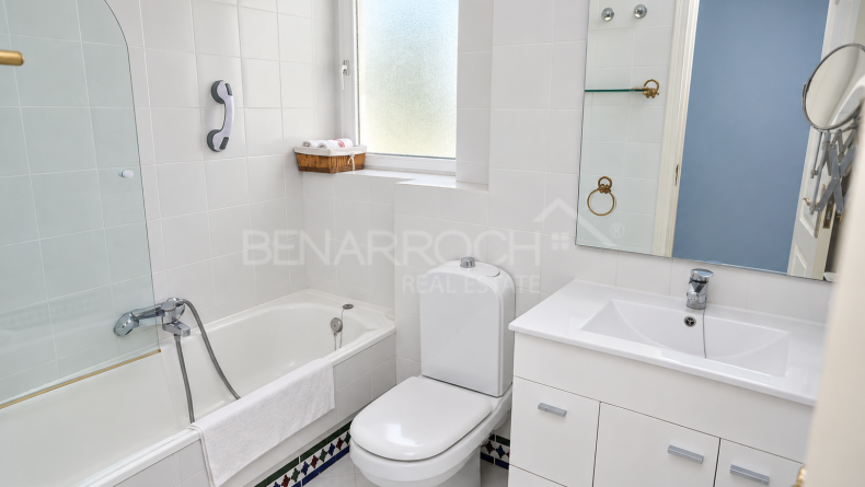 Galería de fotos - Apartamento en planta media en Bel Air Park, Estepona
