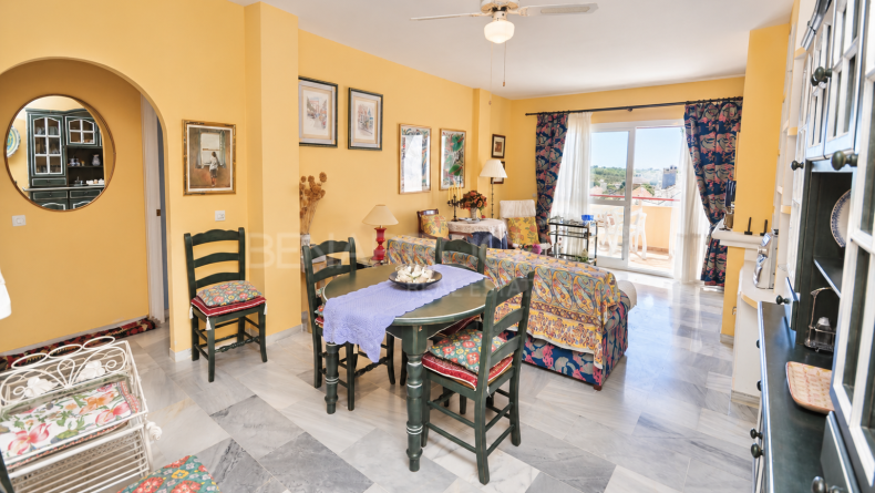 Galería de fotos - Apartamento en planta media en Bel Air Park, Estepona