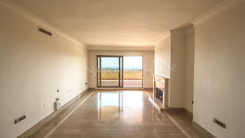 Galería de fotos - Apartamento con vistas despejadas al mar en la Milla de Oro de Marbella