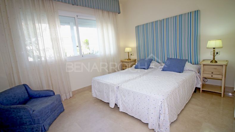 Galería de fotos - Apartamento en planta baja en Lomas del Marques, Benahavis