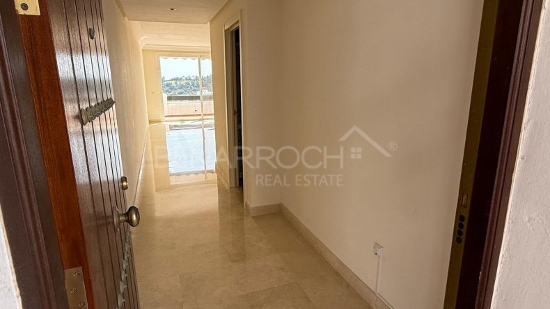 Photo gallery - Duplex penthouse with panoramic views in Las Lomas del Marques, Benahavis