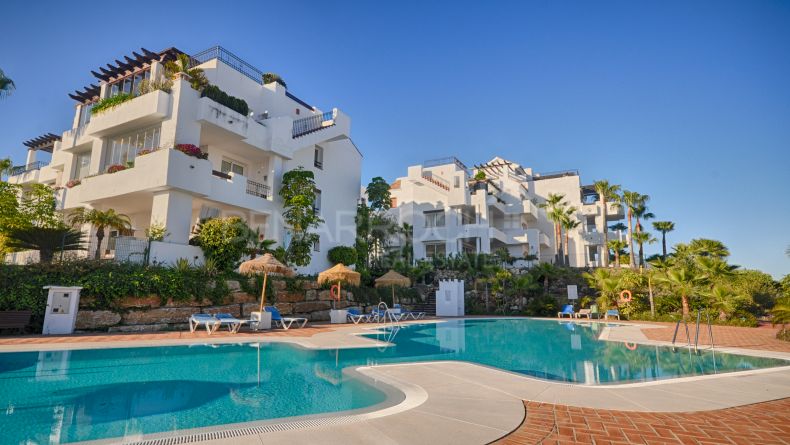 Galerie de photos - Duplex penthouse avec vue panoramique à Las Lomas del Marques, Benahavis