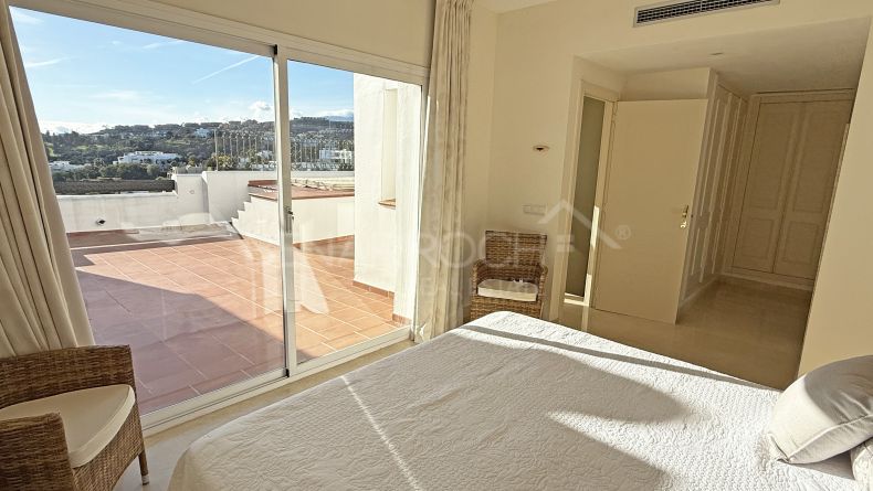 Galerie de photos - Duplex penthouse avec vue panoramique à Las Lomas del Marques, Benahavis