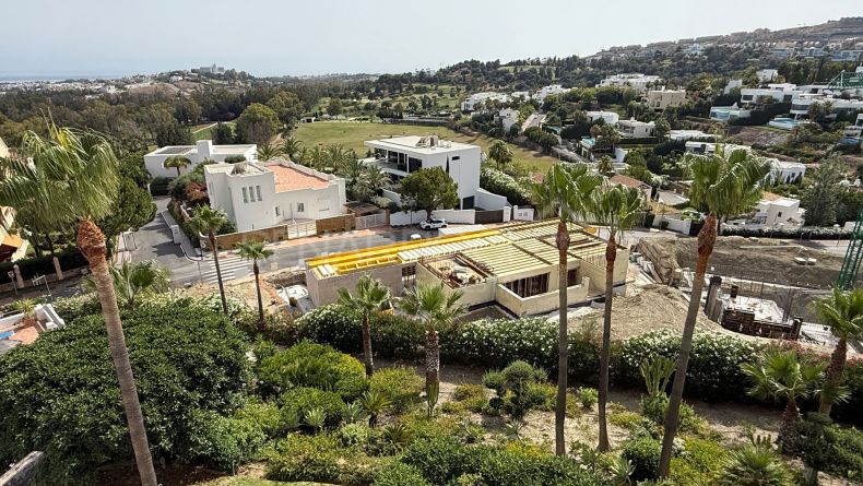 Photo gallery - Duplex penthouse with panoramic views in Las Lomas del Marques, Benahavis