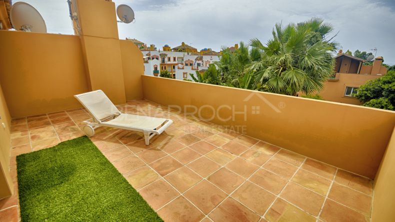 Photo gallery - Beautiful semi-detached villa in Estepona, Diana Center