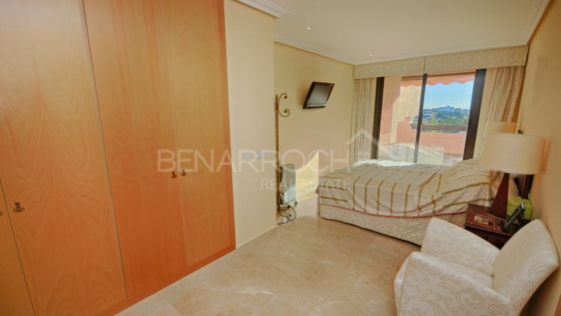 Photo gallery - Apartment with panoramic views in Las Lomas del Conde Luque, Benahavis