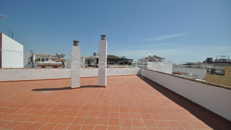 Galería de fotos - Apartamento de esquina en San Pedro Alcantara centro