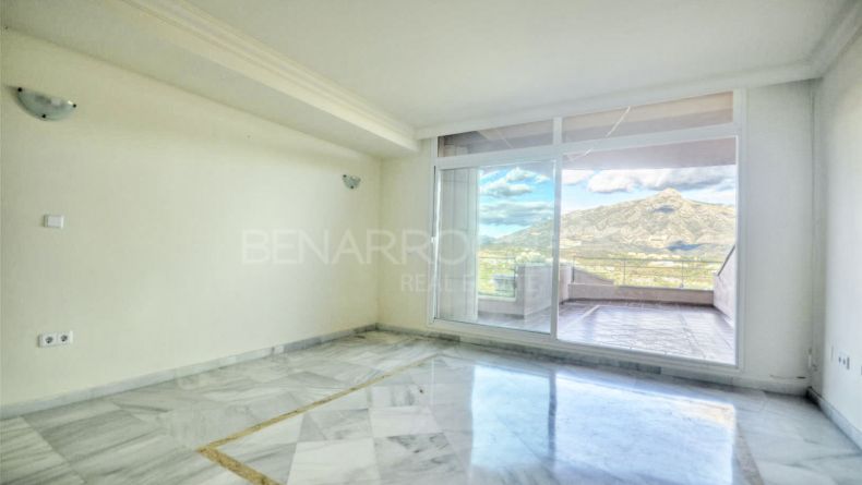 Photo gallery - Nueva Andalucia, Magna Marbella, Apartment with views