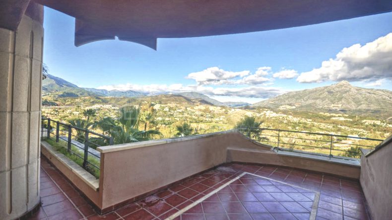 Photo gallery - Nueva Andalucia, Magna Marbella, Apartment with views