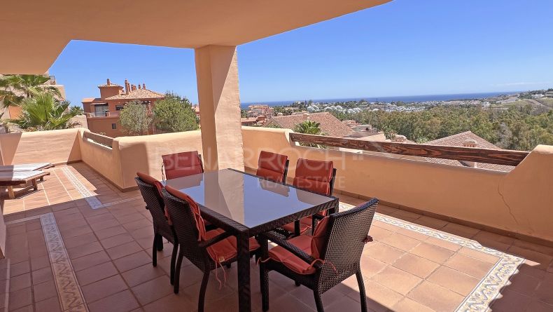 Galería de fotos - Apartamento con vistas al golf y al mar en Las Lomas del Conde Luque, Benahavis