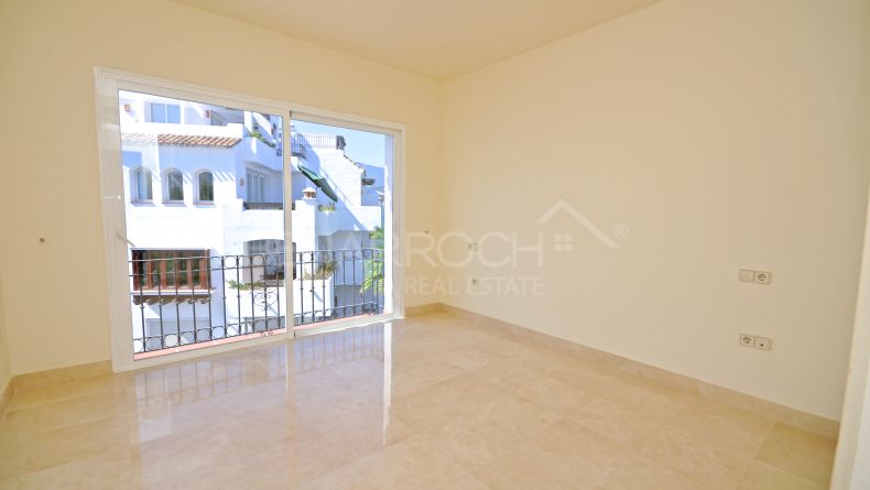 Galería de fotos - Atico duplex con vistas abiertas en Las Lomas del Marqués, Benahavís