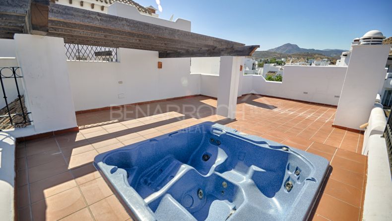 Galerie de photos - Duplex penthouse avec vues ouvertes à Las Lomas del Marqués, Benahavís