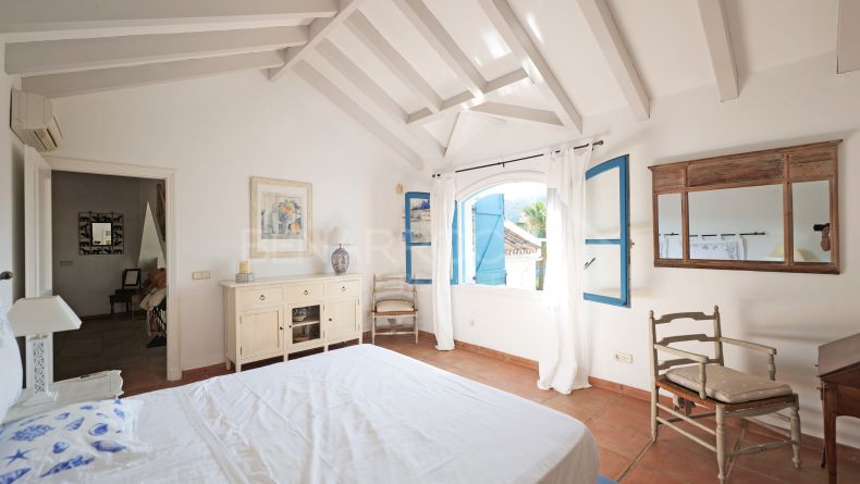 Photo gallery - Exclusive Mediterranean Villa with Panoramic Views in Benahavís