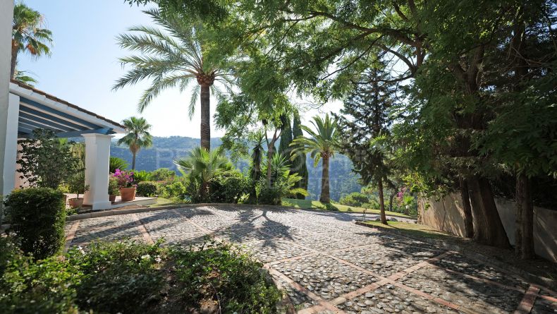 Photo gallery - Exclusive Mediterranean Villa with Panoramic Views in Benahavís