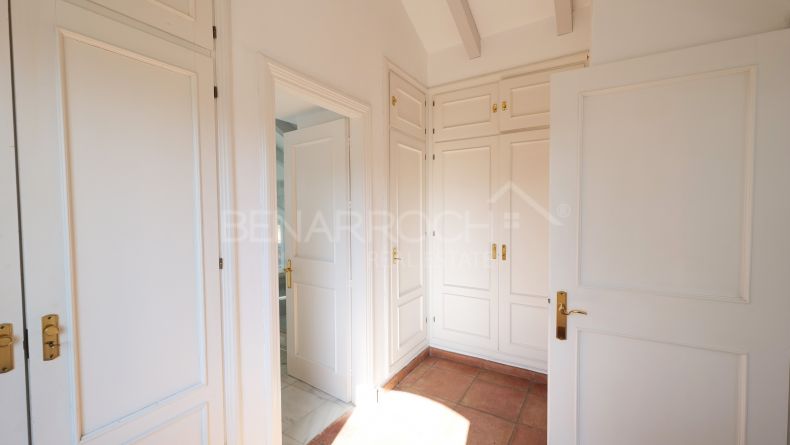 Photo gallery - Exclusive Mediterranean Villa with Panoramic Views in Benahavís