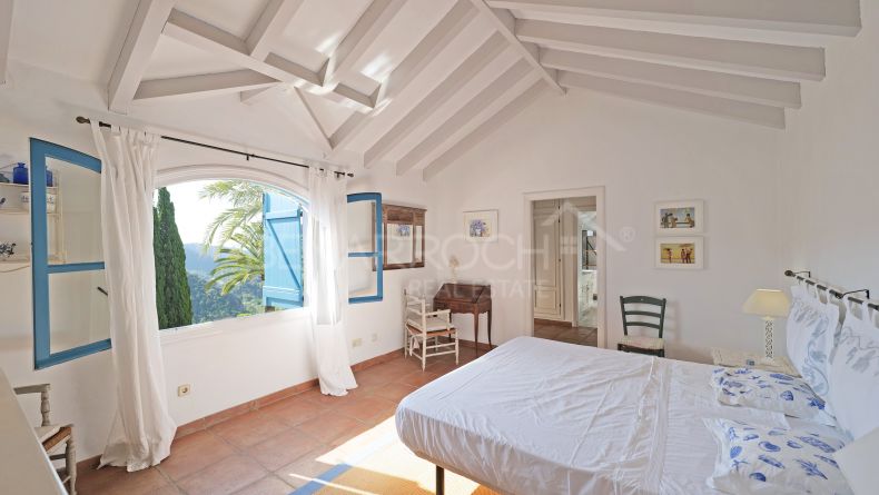 Photo gallery - Exclusive Mediterranean Villa with Panoramic Views in Benahavís