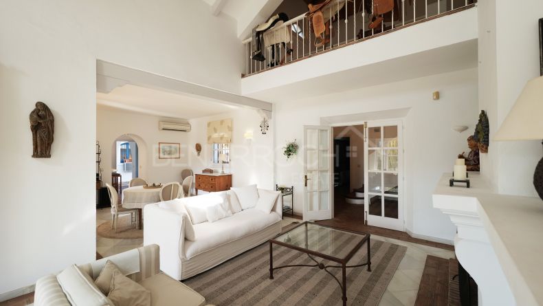 Photo gallery - Exclusive Mediterranean Villa with Panoramic Views in Benahavís