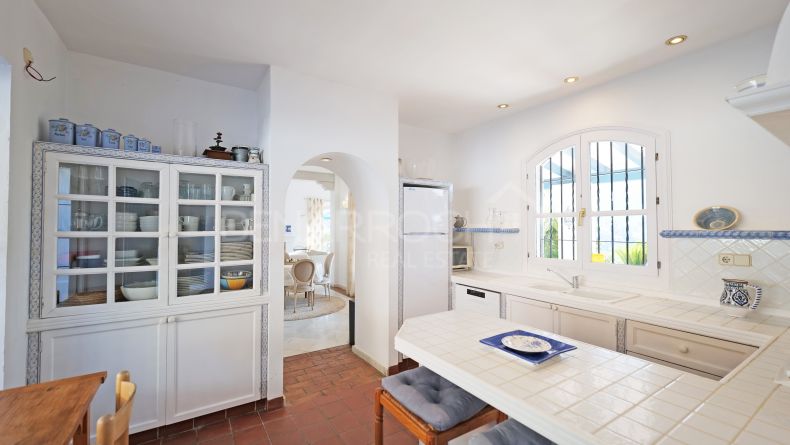 Photo gallery - Exclusive Mediterranean Villa with Panoramic Views in Benahavís