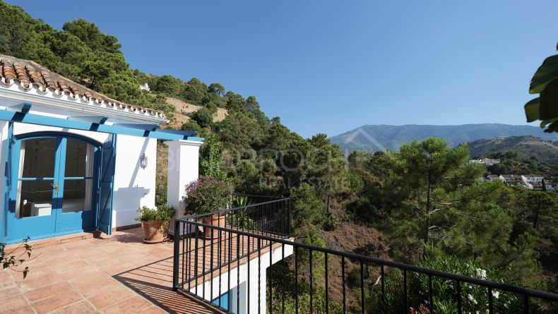 Photo gallery - Exclusive Mediterranean Villa with Panoramic Views in Benahavís