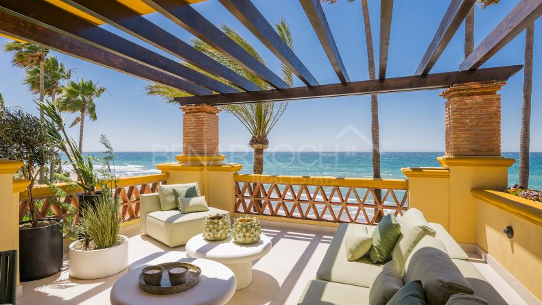 Galería de fotos - Apartamento en planta primera en Rio Real Playa, Marbella Este