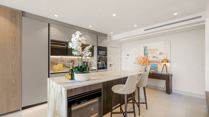 Galería de fotos - Apartamento con vistas al mar en El Velerín, Estepona Este