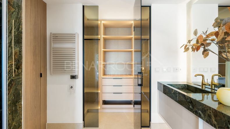 Galería de fotos - Apartamento con vistas al mar en El Velerín, Estepona Este