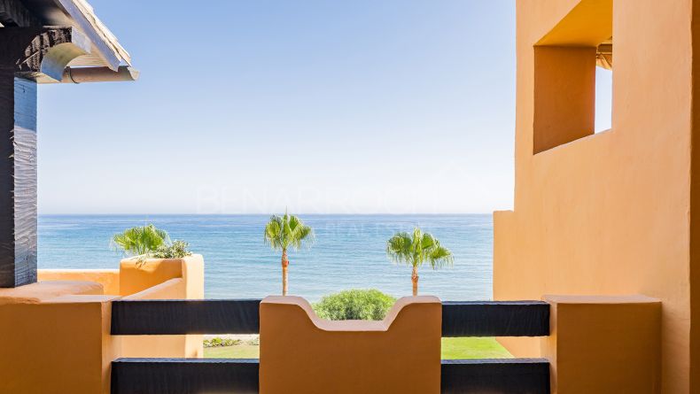 Galería de fotos - Apartamento en primera linea de playa en Los Granados del Mar, Estepona Este