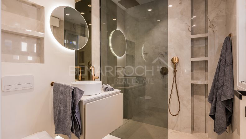 Galería de fotos - Apartamento en primera linea de playa en Los Granados del Mar, Estepona Este