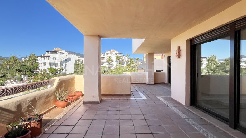 Galerie de photos - Middle Floor Apartment in Lomas del Conde Luque, Benahavis