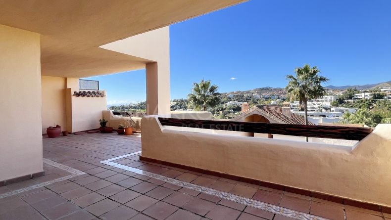 Galerie de photos - Middle Floor Apartment in Lomas del Conde Luque, Benahavis