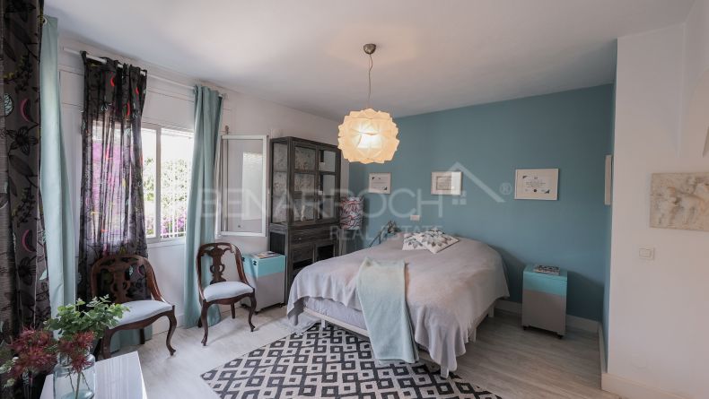 Photo gallery - Mediterranean-style villa in Guadalmina Alta