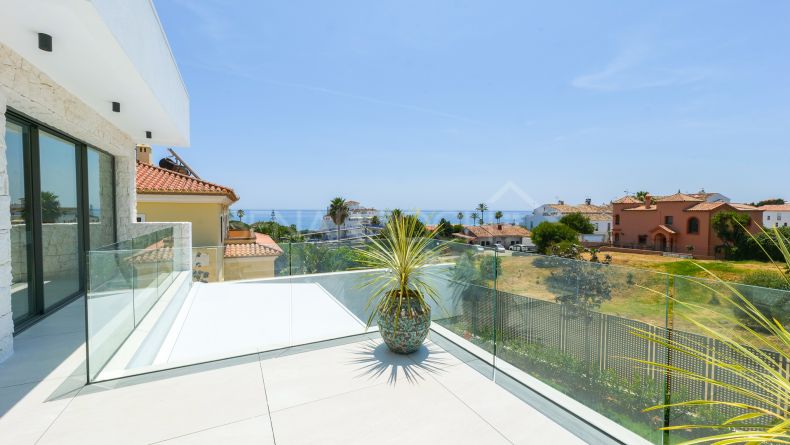 Galerie de photos - Villa récemment construite à Estepona Ouest