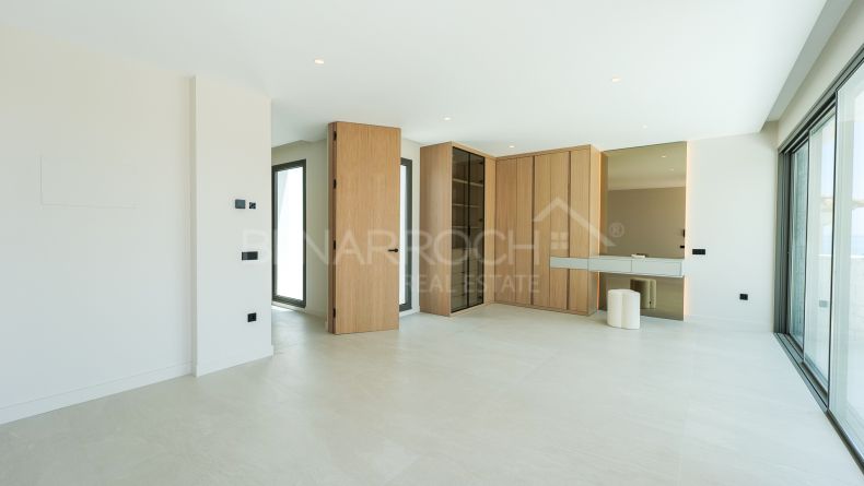 Galerie de photos - Villa récemment construite à Estepona Ouest