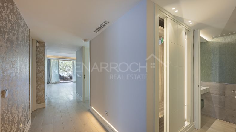 Photo gallery - Apartment with sea view in second line beach in Marbella Centre