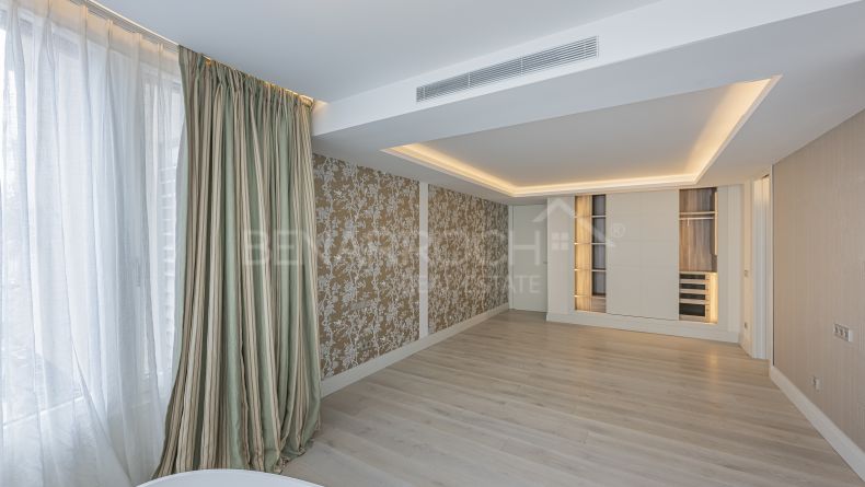 Photo gallery - Apartment with sea view in second line beach in Marbella Centre