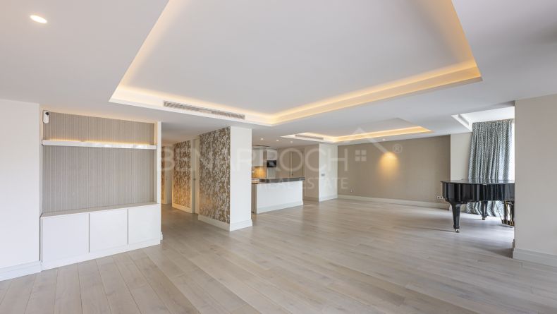 Photo gallery - Apartment with sea view in second line beach in Marbella Centre