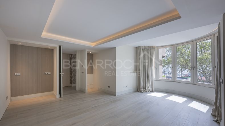 Photo gallery - Apartment with sea view in second line beach in Marbella Centre