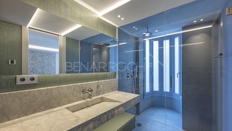 Photo gallery - Apartment with sea view in second line beach in Marbella Centre