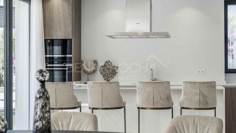 Galería de fotos - Villa de estilo contemporaneo en El Campanario, Nueva Milla de Oro de Estepona
