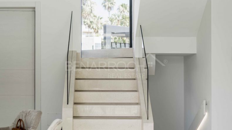 Galería de fotos - Villa de estilo contemporaneo en El Campanario, Nueva Milla de Oro de Estepona