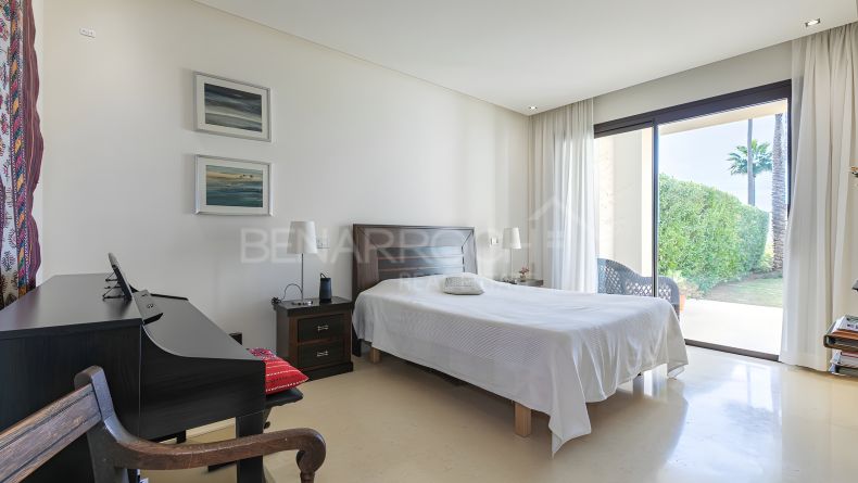 Photo gallery - Ground floor apartment in Mirador del Paraiso, Benahavis