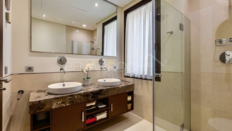 Photo gallery - Ground floor apartment in Mirador del Paraiso, Benahavis
