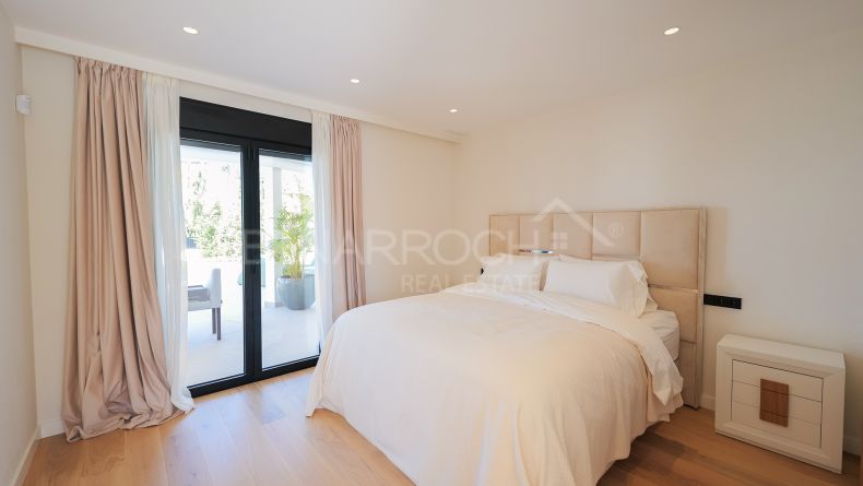 Photo gallery - Villa in Sierra Blanca, Marbella&#039;s Golden Mile