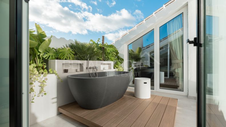 Photo gallery - Duplex penthouse in Nueva Andalucia, Marbella