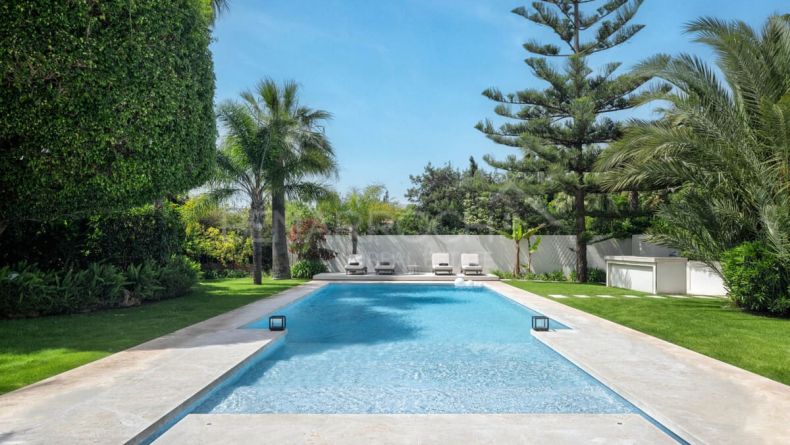 Sofisticada y elegante villa en Marbesa, Marbella Este